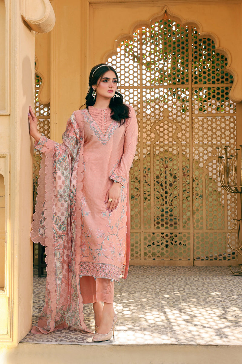 Hira Mani ft. Mona Jacquard Collection HMM4