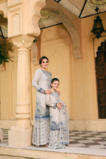 Hira Mani ft. Mona Jacquard Collection HMM1