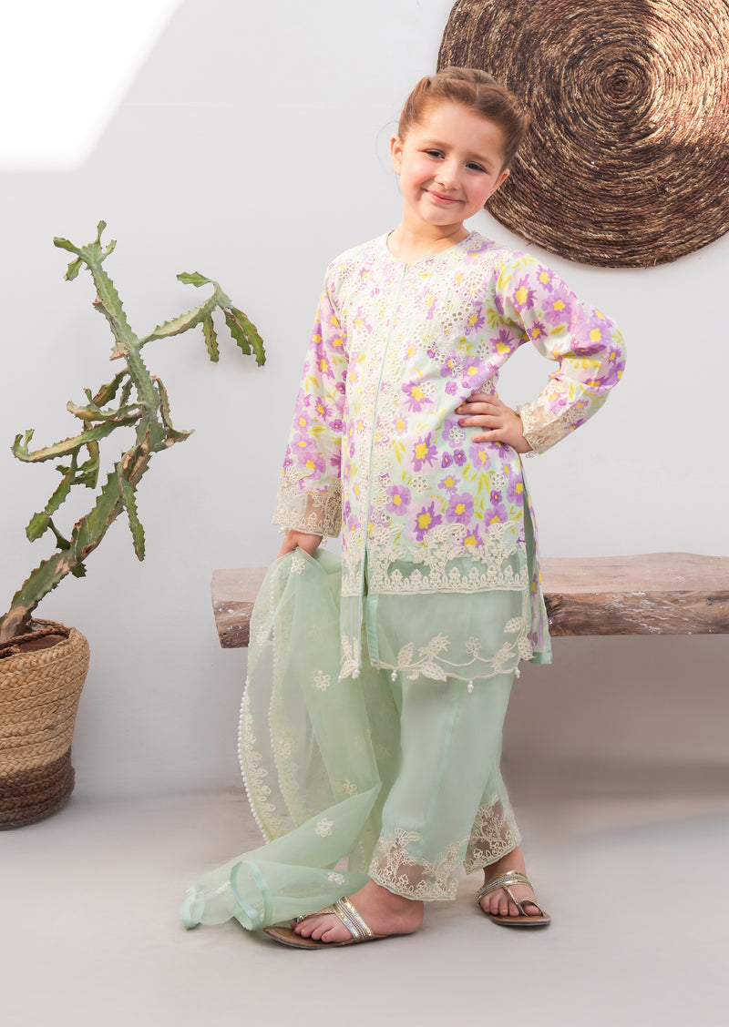 AYEZA KHAN FT. MONA EID COLLECTION MAKG1