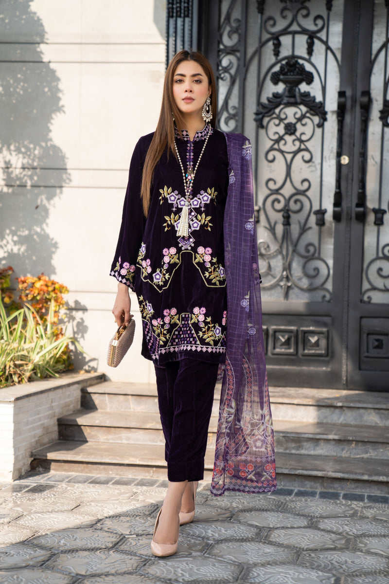 VOGUE VISTAS VELVET EMBROIDERED DRESS BY ZAIWA ZB11