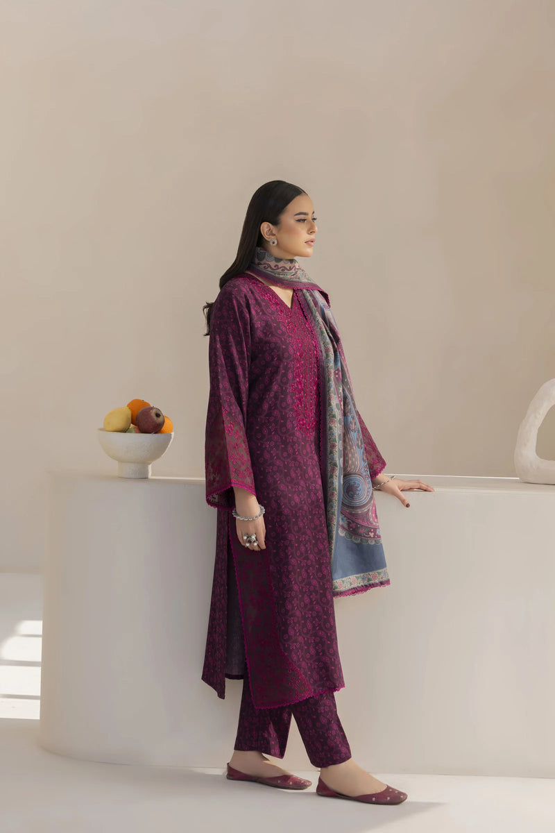 Threads of Elegance Winter Collection by Mohagni TEM13