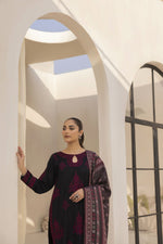 Threads of Elegance Winter Collection by Mohagni TEM10