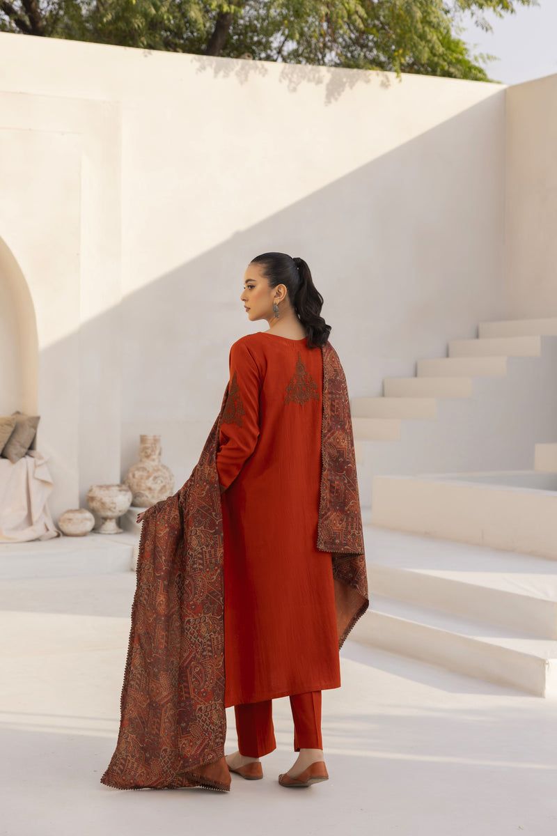 Threads of Elegance Winter Collection by Mohagni TEM11