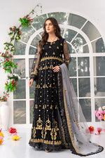 Luxury Formal Ready to Wear Collection by Noorma Kaamal 01