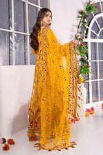 Luxury Formal Ready to Wear Collection by Noorma Kaamal 10