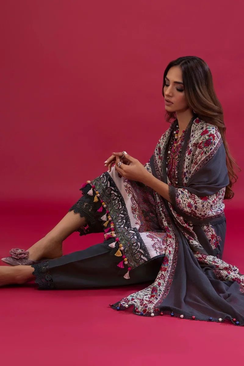 Sana safinaz latest hot sale winter collection 2019