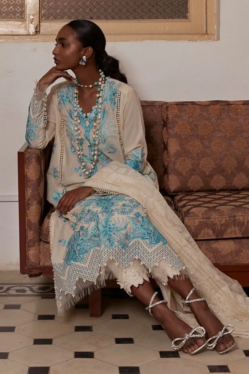 Sana Safinaz Muzlin Ready to Wear Embroidered Lawn Collection 03B