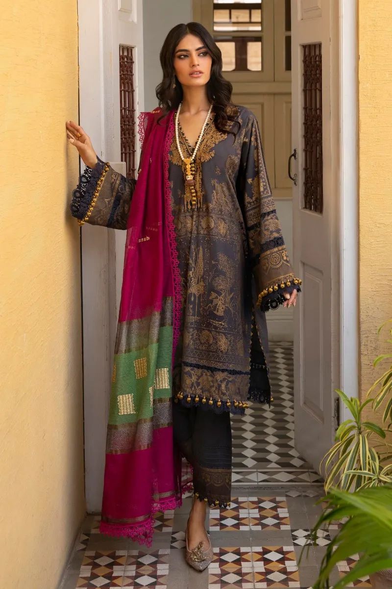 Sana Safinaz Muzlin Ready to Wear Embroidered Lawn Collection 04B