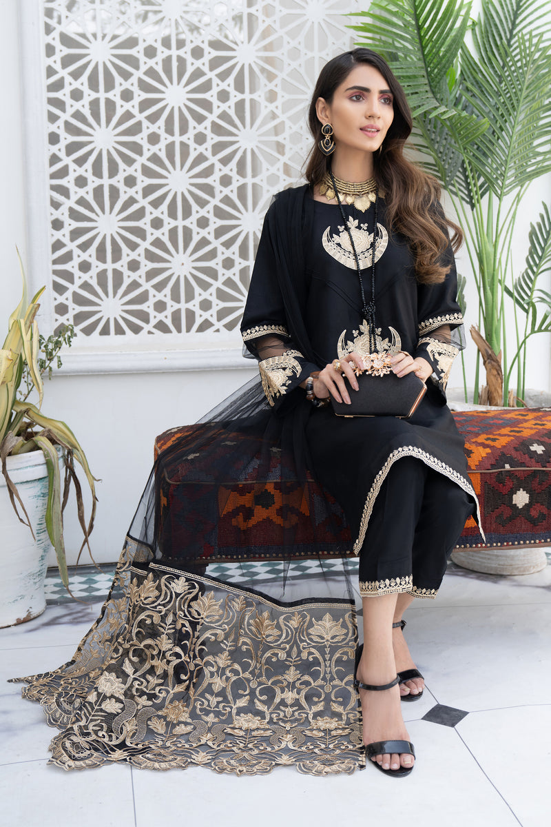 Eid Ready to Wear Embroidered Collection by Gulwarun 06