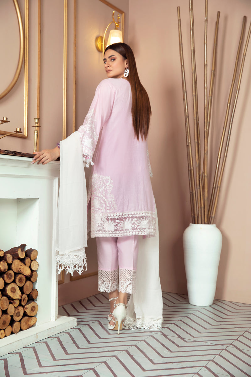 Luxury Lawn Ready to Wear 3 Pcs Collection by Gulwarun 08