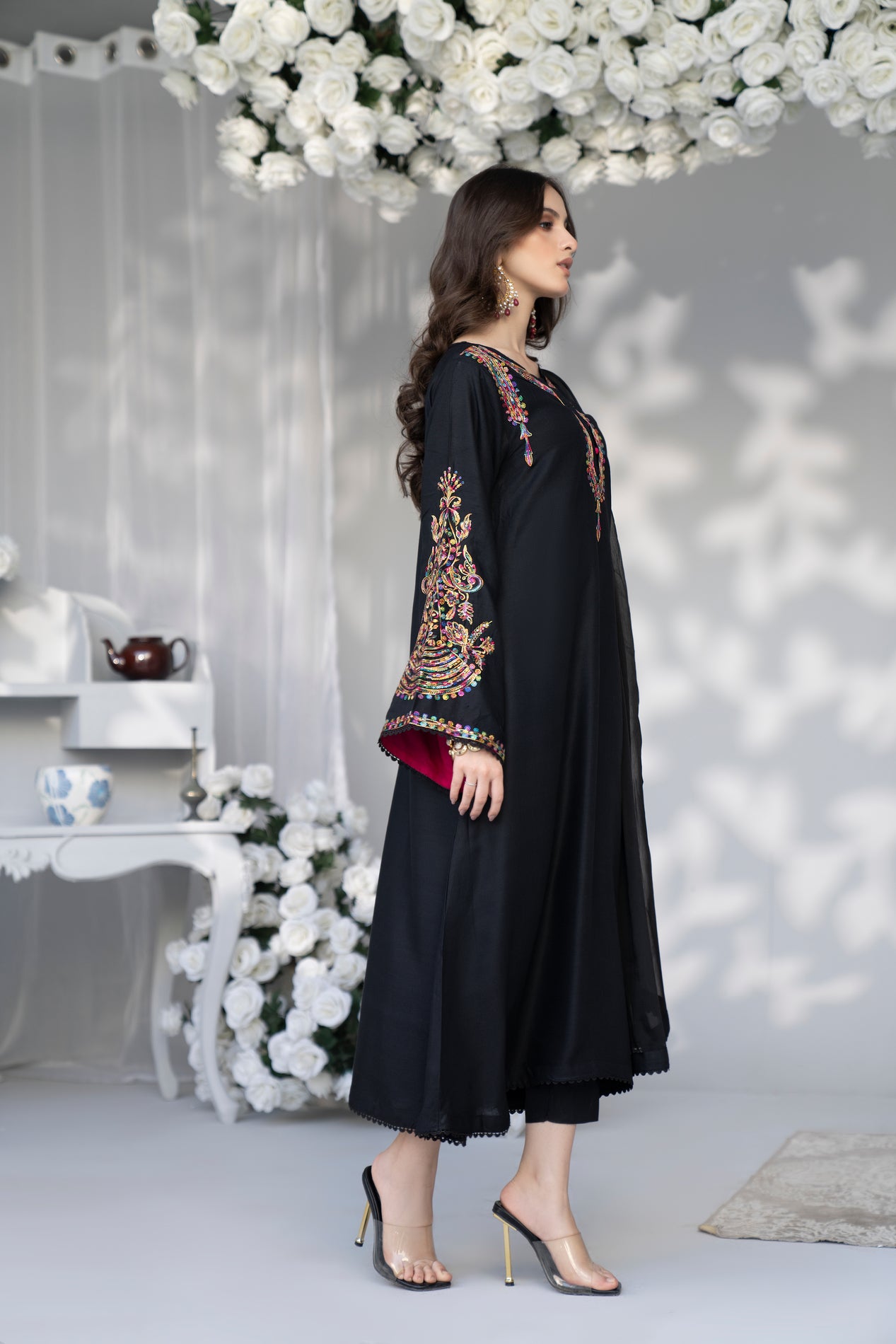 GUL WARUN 3 PCS LINEN EID COLLECTION 08 – The Zaibai