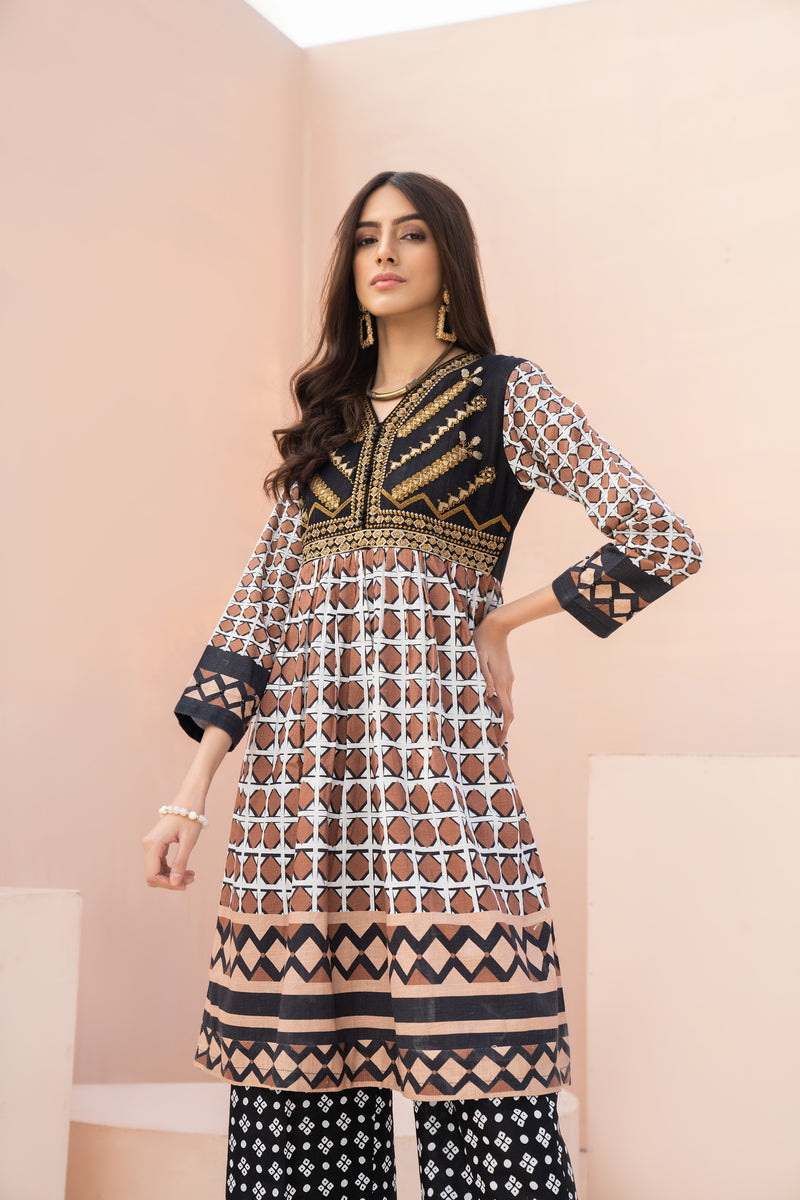 Winter 2 Pcs Ready To Wear Khaddar Dress By Hemline 09