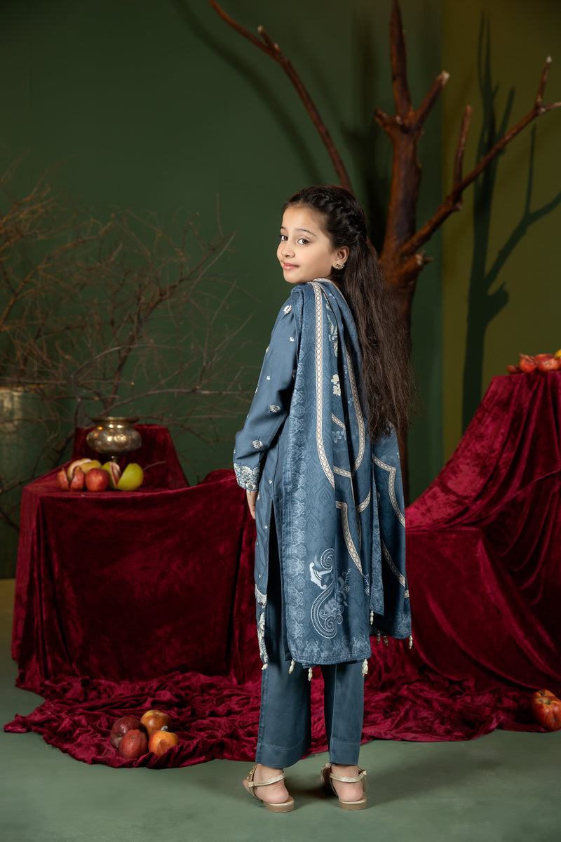 Kids Winter Ready to Wear Shawl Collection by Mona 01