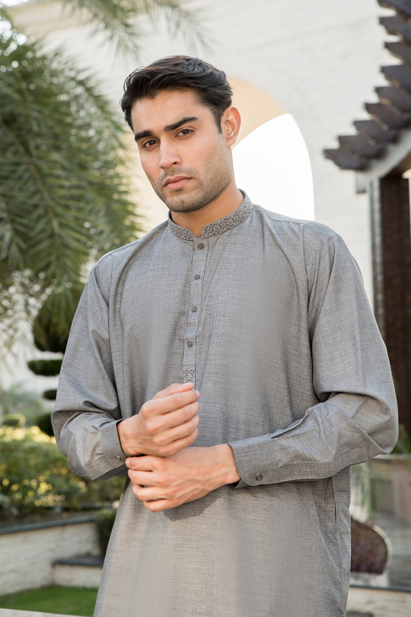 ABAN READY TO WEAR SHALWAR KAMEEZ 10 – The Zaibai