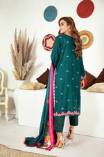 Winter Ready to Wear Embroidered Collection by Aleezay 01