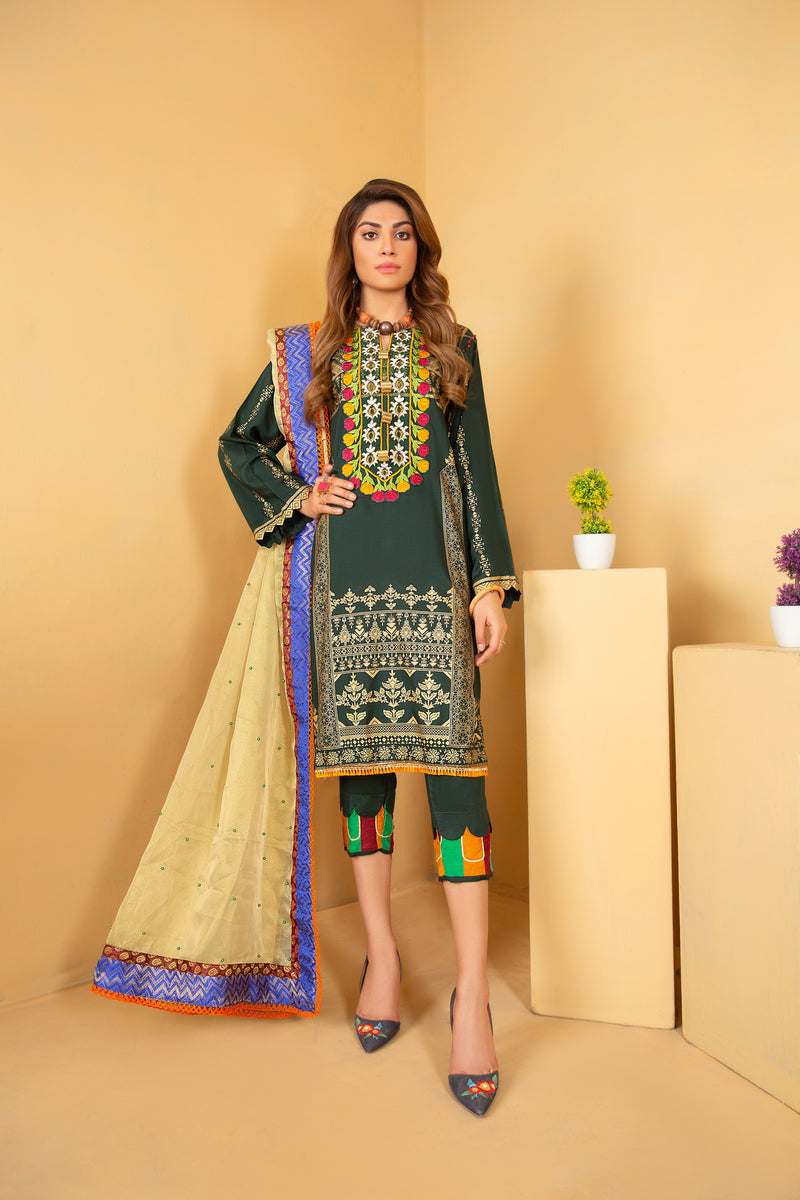 Gulwarun Ready to Wear 3 Pcs Embroiderd Linen Collection 08