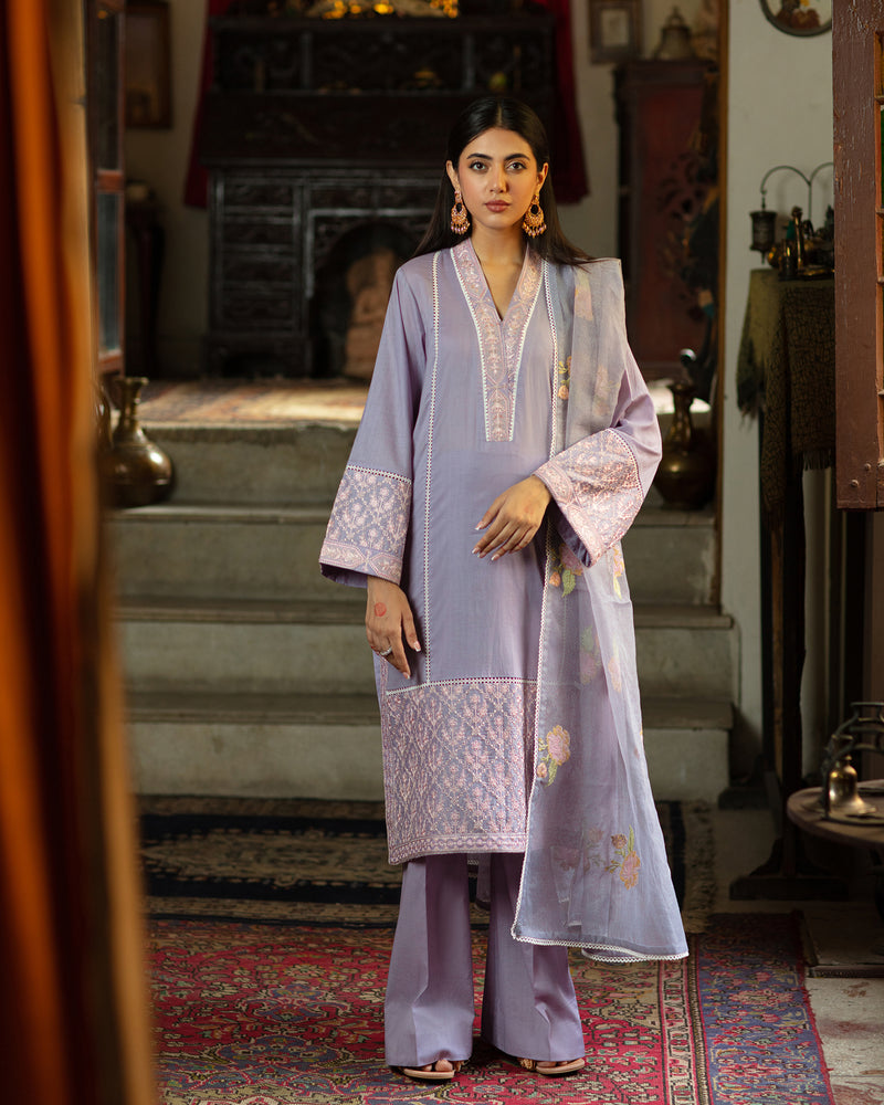 Luxury Lawn Ready to Wear Embroidered Collection by Shanyera 06