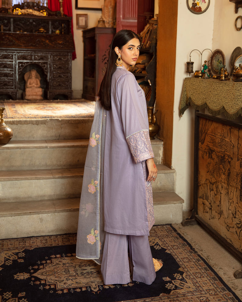 Luxury Lawn Ready to Wear Embroidered Collection by Shanyera 06