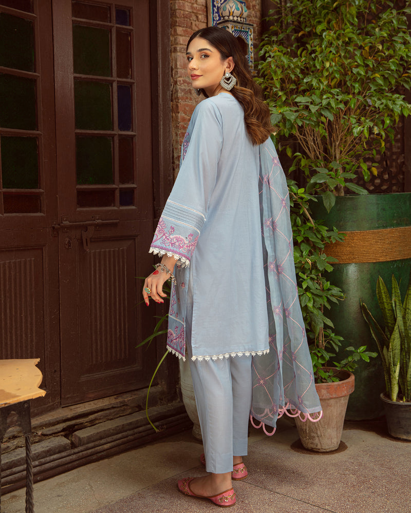 Luxury Lawn Ready to Wear Embroidered Collection by Shanyera 04