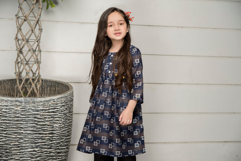 Girls Ready to Wear Lawn Kurta 05