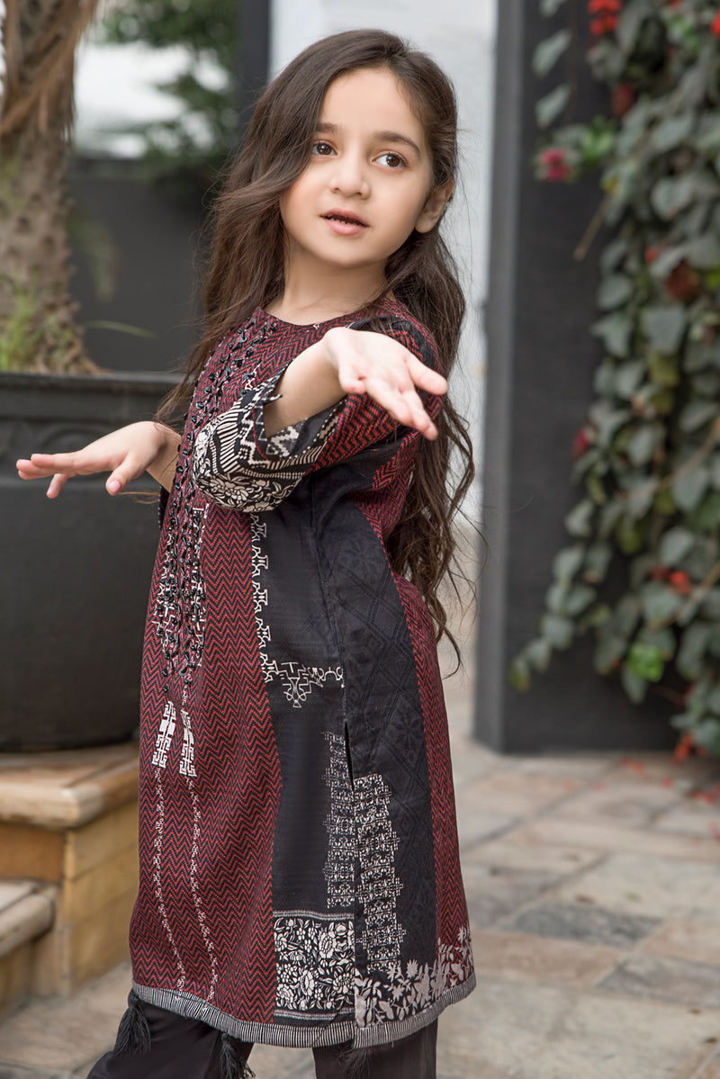 Latest baby shop girl kurta design