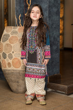 Girls Ready to Wear Lawn Kurta 11