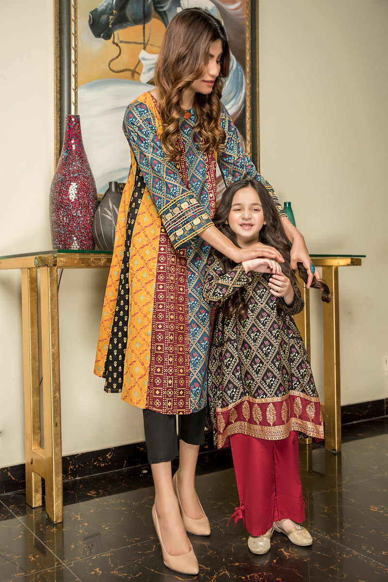 Girls Ready to Wear Lawn Kurta 16